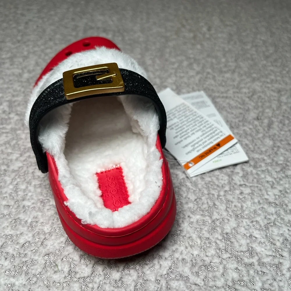 NWT Crocs Kids C8 Classic Lined Holiday Santa Clog Red & White Buckle Back Strap